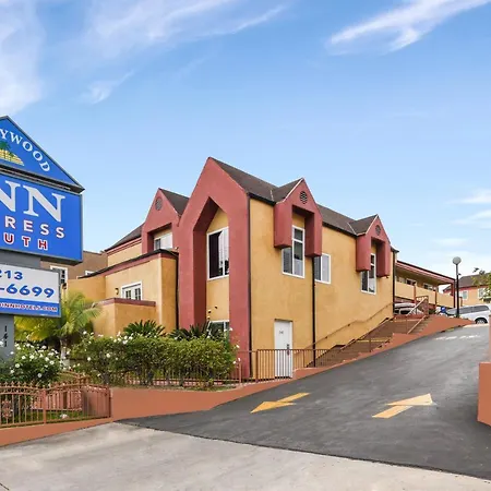 Hollywood Inn Express South-3