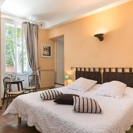 Chateau Nestuby-3