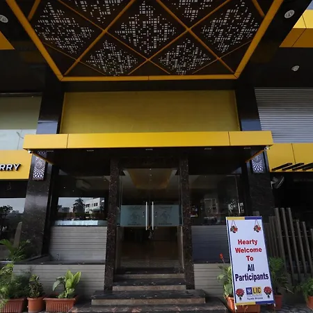 Hotel Seven Sky-3