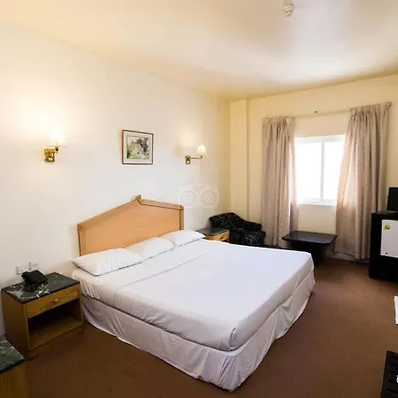 Rush Inn Hotel-3