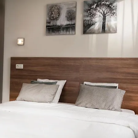 Antwerp Inn Hotel-2