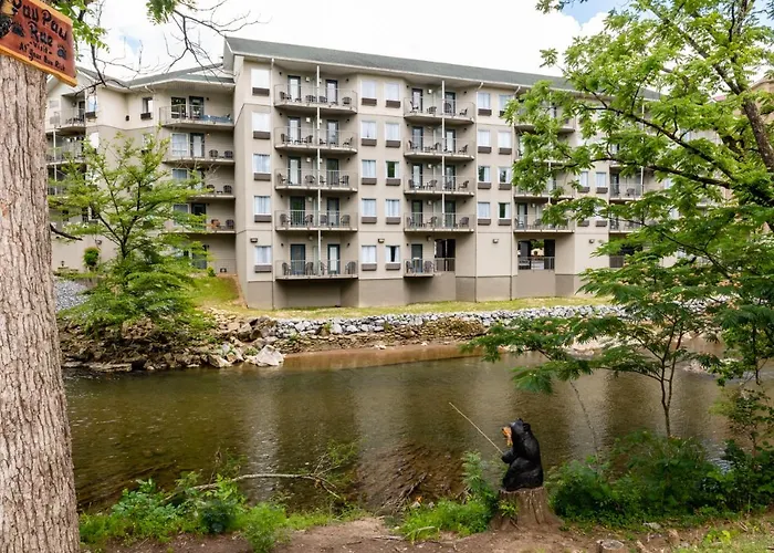 Twin Mountain Inn & Suites