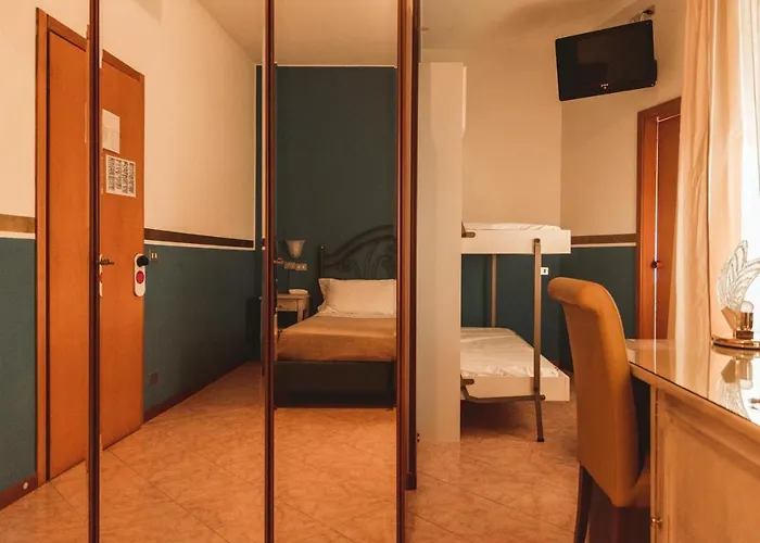 Resort: Hotel Benacus