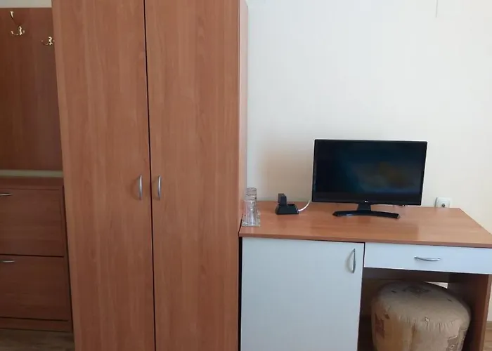 Ивaнови Къща за Гости