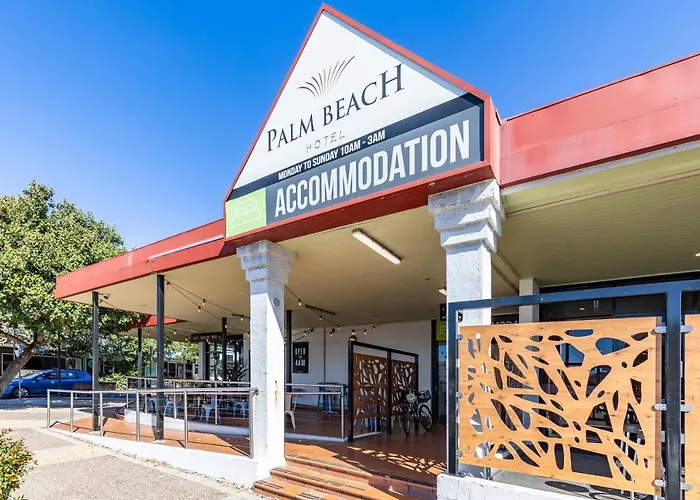 Palm Beach Hotel