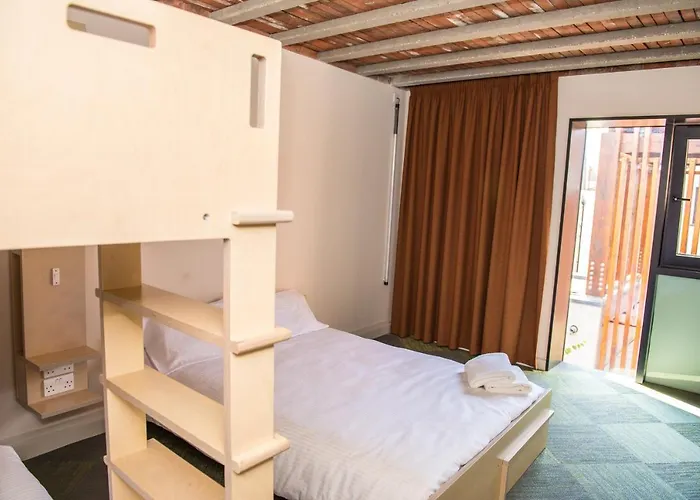 Hostel: Neptune'S Hostel