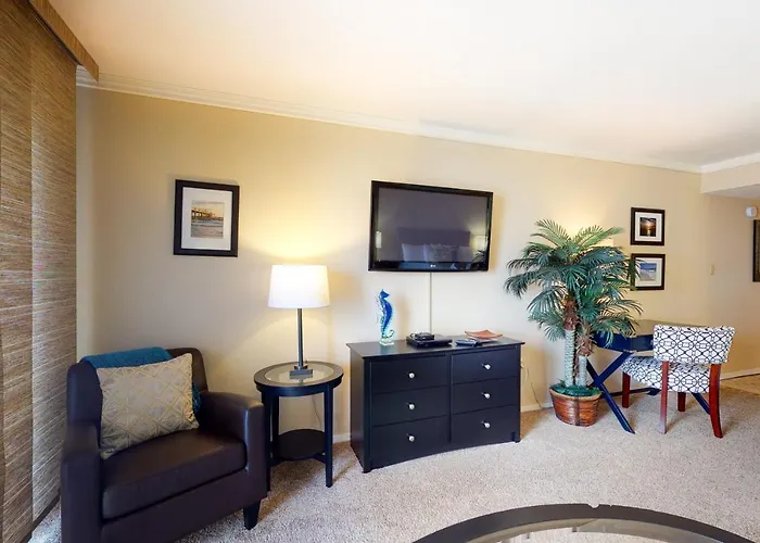 Islander Condominiums I