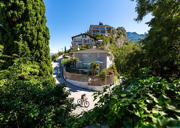 Villa Fiore
