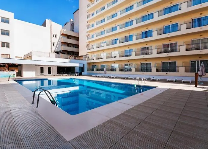 Hotel Fontana Plaza
