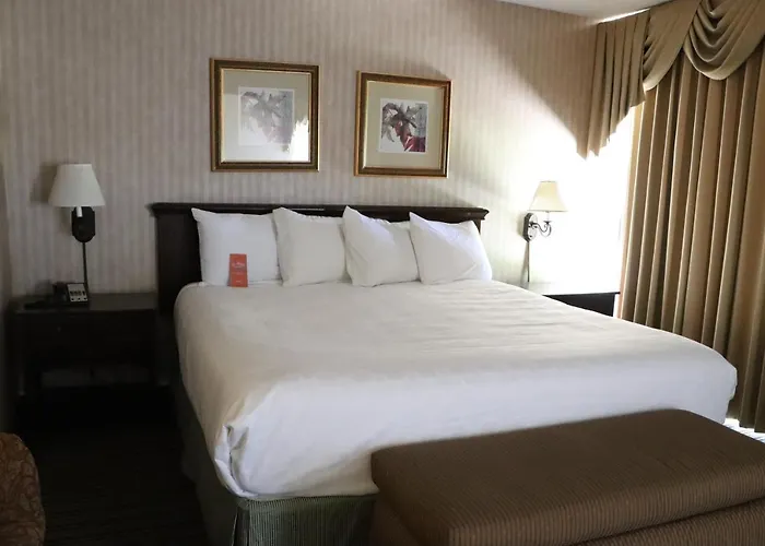 Gateway Hotel
