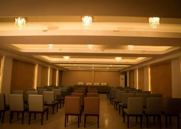 Hotel Golden Hill