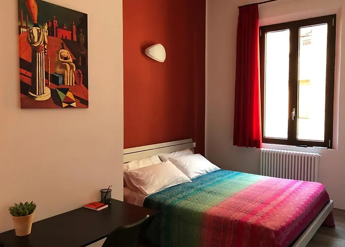 Family Hotel: Triquetra