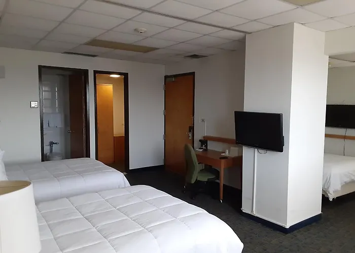 3 star hotel: Howard Johnson By Wyndham San Juan Centro Cardiovascular