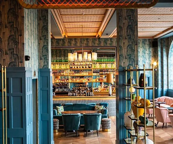 Luxe hotel: The Clarence