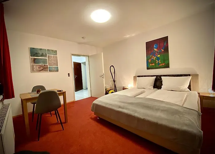 Bed & Rooms, Woergl