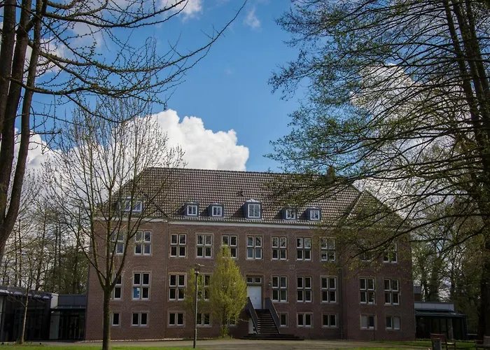 Wasserburg Rindern