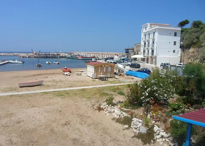 Sea House B&B