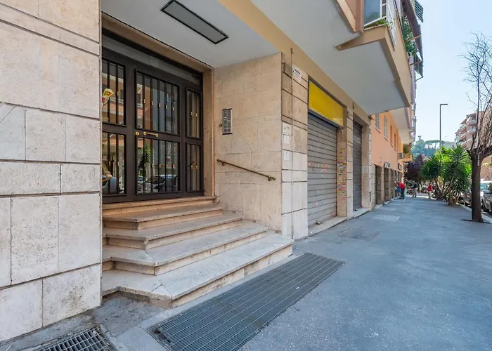 Marcantonio Home - Vatican