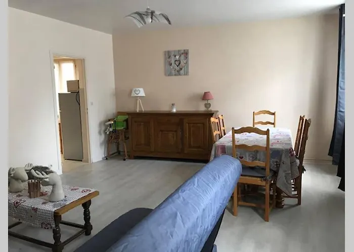 Appartement 4 - 6 Personnes Avec Wifi Centre La Bourboule