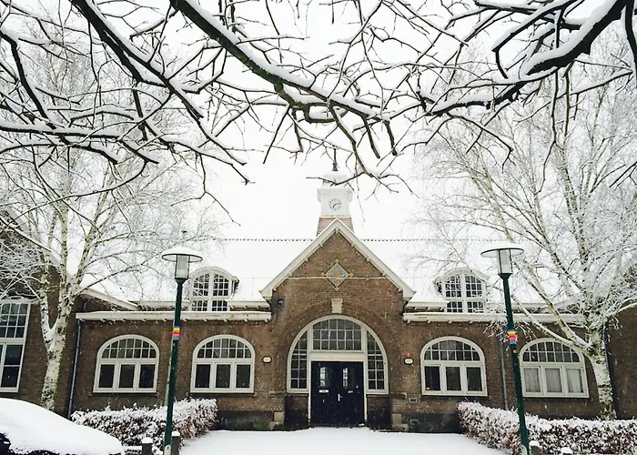 Overnachten in de oude West-Indiëschool