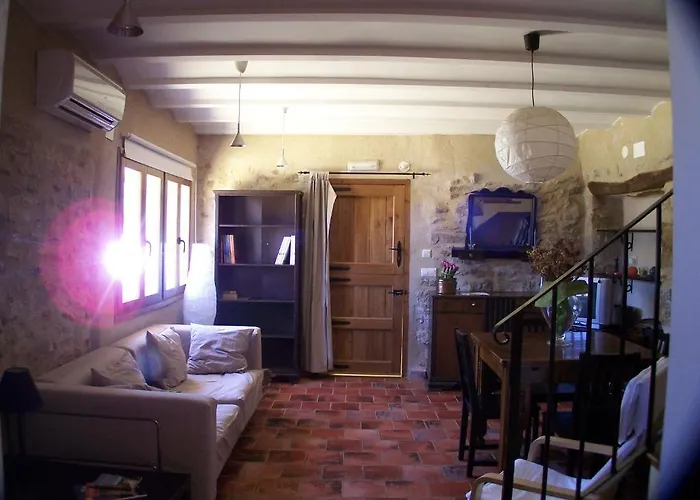 Cases Ruralmorella