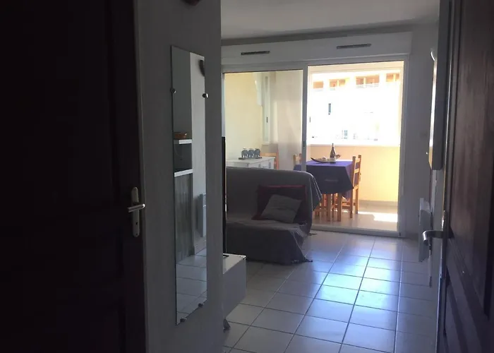 Les Balcons De La