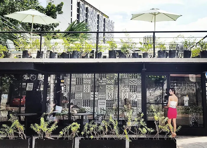 Murals And Cafe
