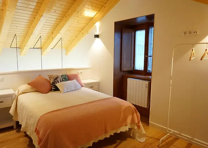 Apartamentos Turísticos El Peñón