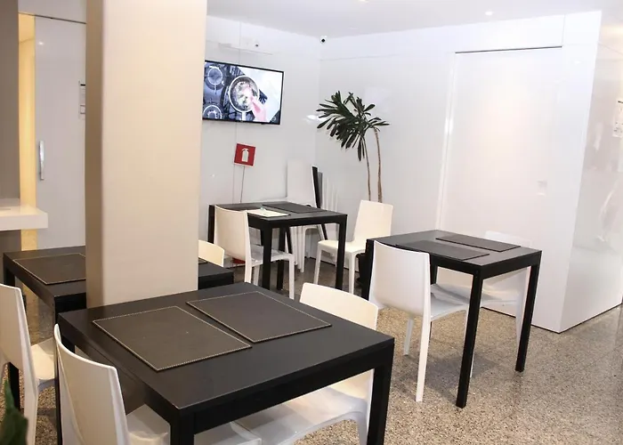 Hotel Alpha