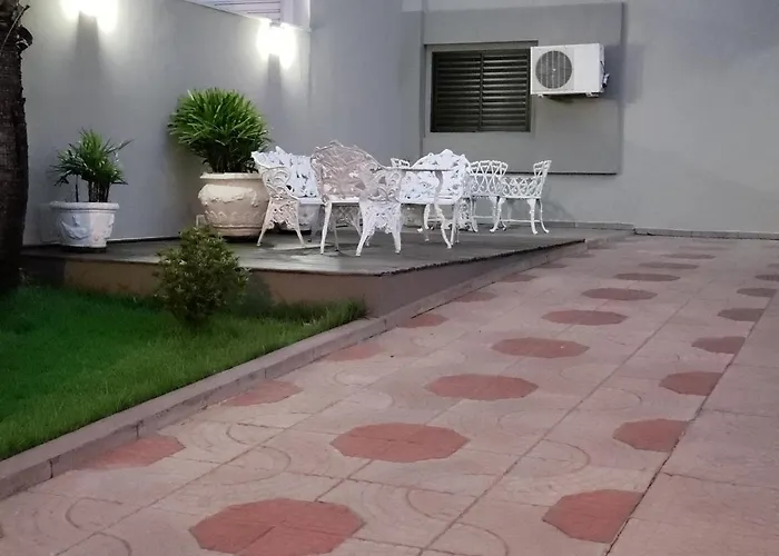 Paradise Hotel
