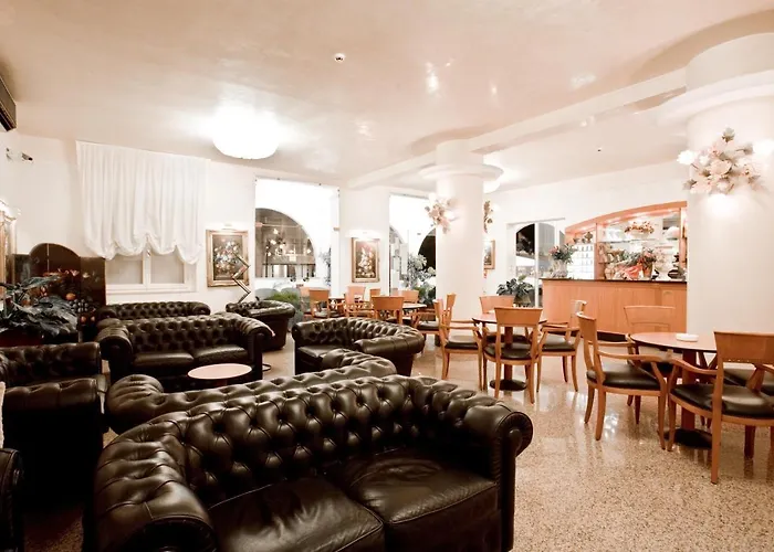 Hotel Azzurra Di Gobbi Gestioni Srl