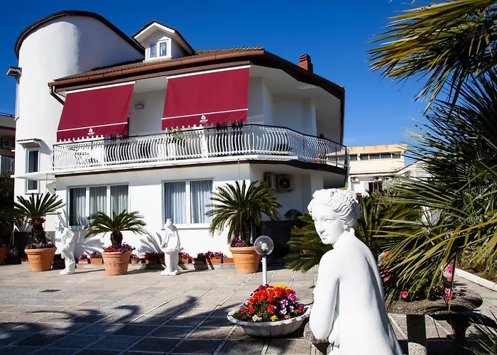 Ibisco Suites & Relax