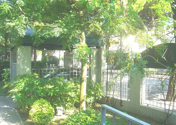 New Tiffany'S Park