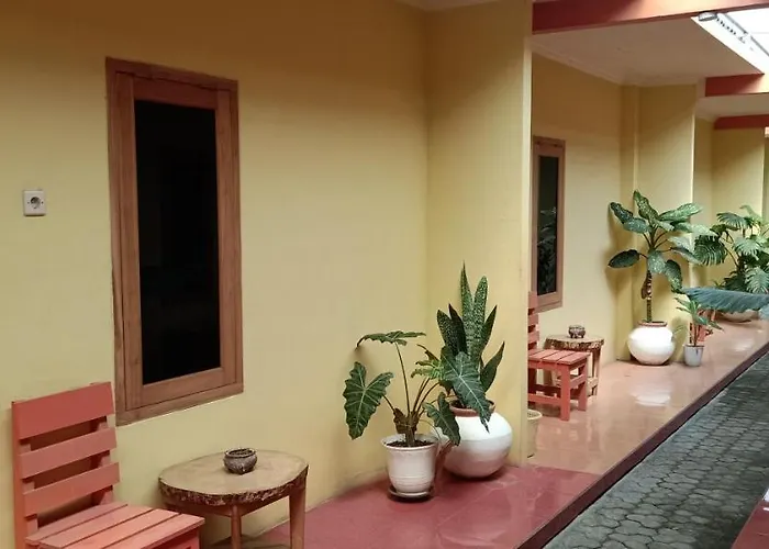 Latansa Homestay