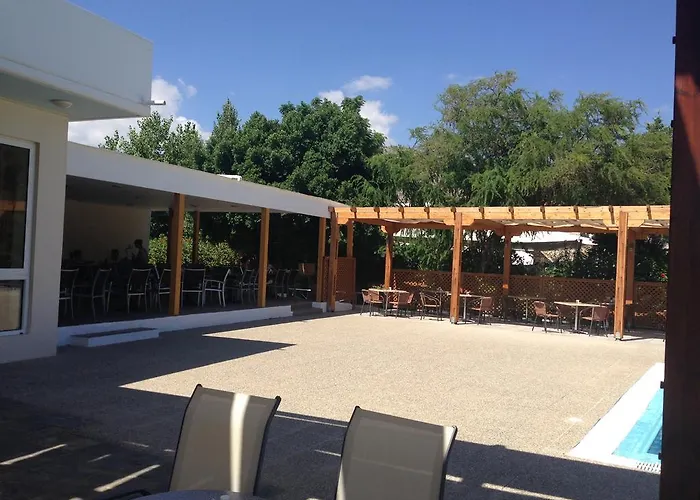 Stafilia Beach Hotel