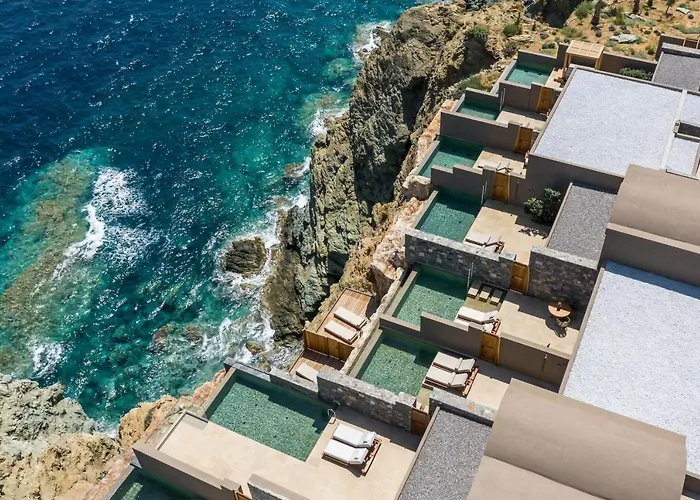 Acro Suites - A Wellbeing
