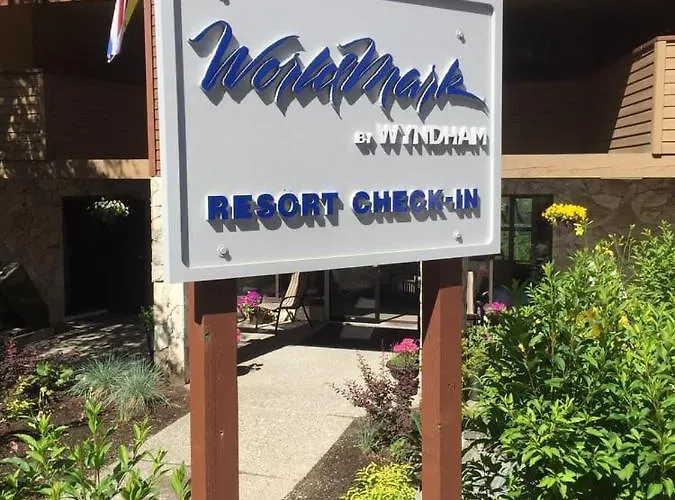 Сity center hotels Worldmark Whistler Sundance
