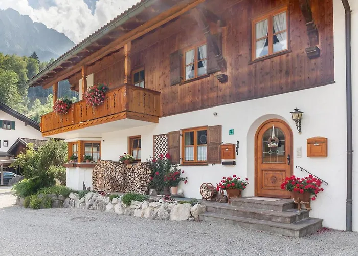 Ferienwohnung Alpenrose