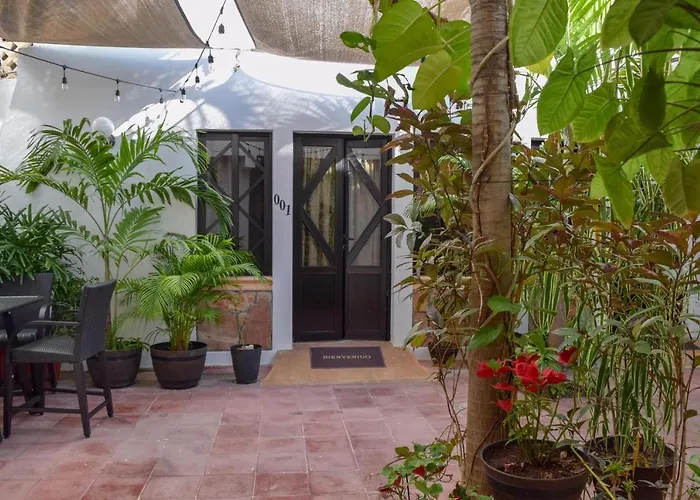 Hotel Bucaneros Isla Mujeres
