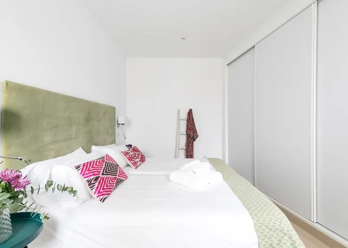 RG Suites Plaza Del Salvador