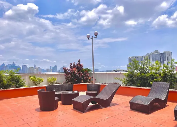 I Suites Malate & Condotel