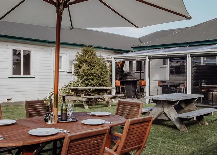 Hokitika Pioneer Hotel