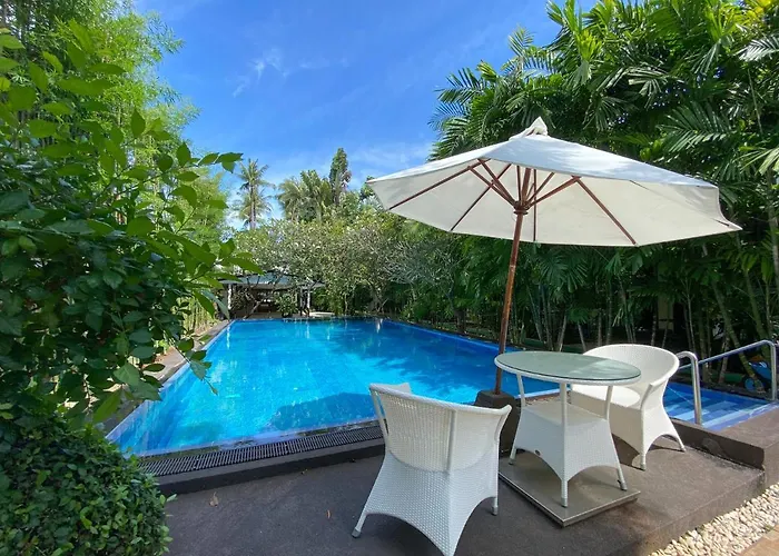Lokal Phuket "Former K-" - Sha Extra Plus