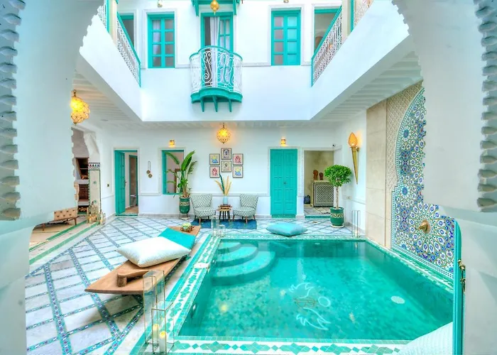 Hotels Close to Airport Riad Paradis Blanc