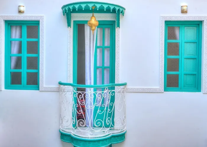 Hotels Close to Airport Riad Paradis Blanc