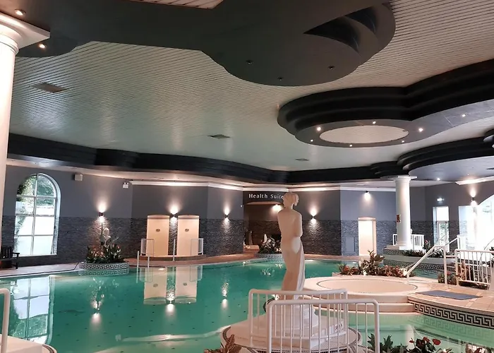 Rochestown Park &Leisure Centre