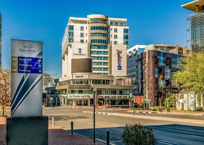 Hotel with view: Radisson Blu Gautrain Hotel, Sandton Johannesburg