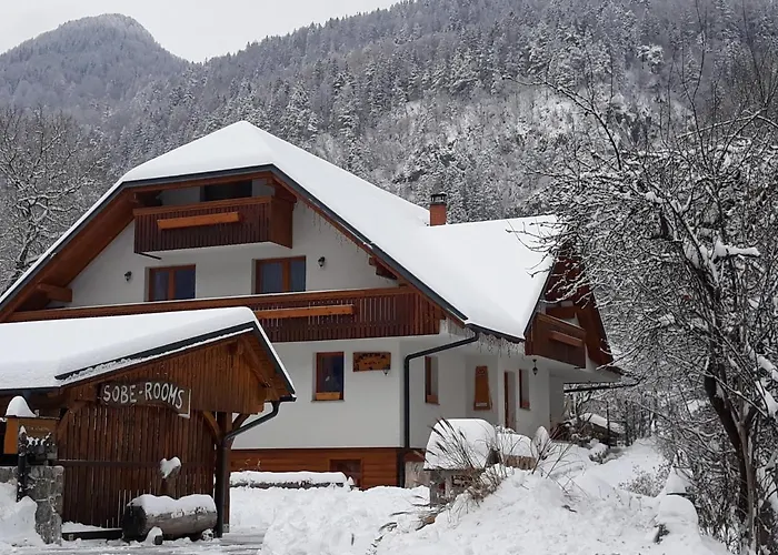 Apartments And Rooms Martuljk