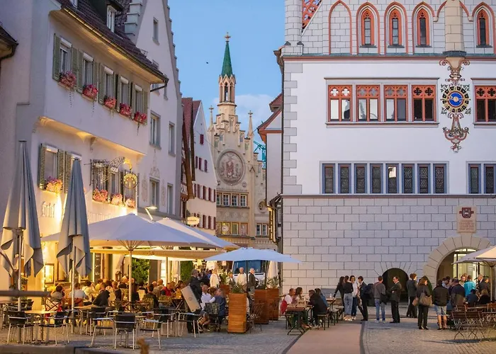Restaurant Grüner Baum Und Altes Tor