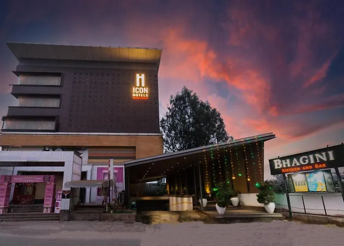 Icon Business Hotel By Bhagini
